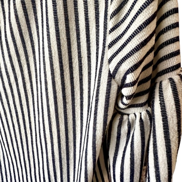 W5 Striped Top Navy Blue White S - Picture 4 of 7